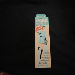 Benefit the Pore-fessional pore primer. NIB